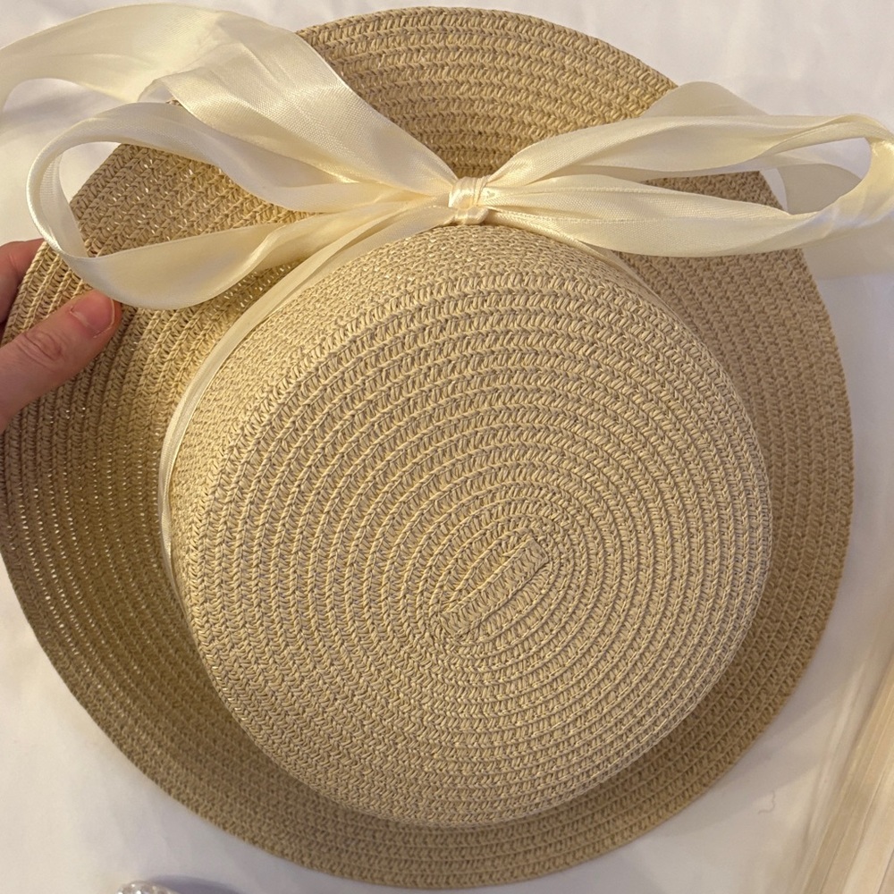 Bridal Accessories Bundle - Straw Hat, Raffia Bag, Sunglasses & Parasol - Picture 6 of 10